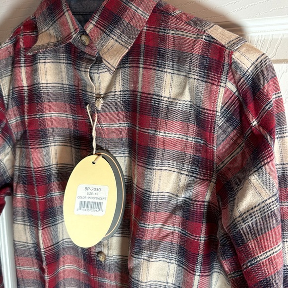 Backpacker brand, red/blue/white button-up flannel shirt.  brand new! - Picture 2 of 3
